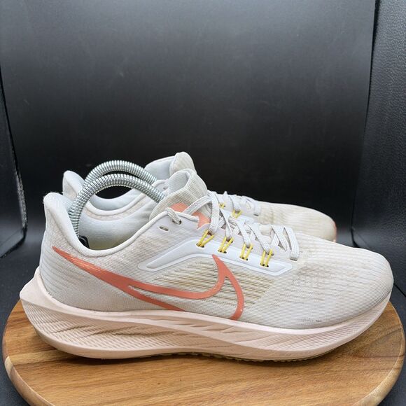 Nike Womens Size 9.5 Air Zoom Pegasus 39 DH4072-501 Pink Running Shoes Sneakers - Picture 3 of 8